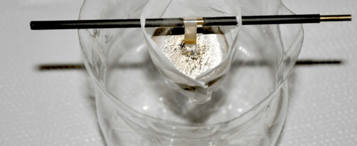 Как сделать ионизатор воды серебром?